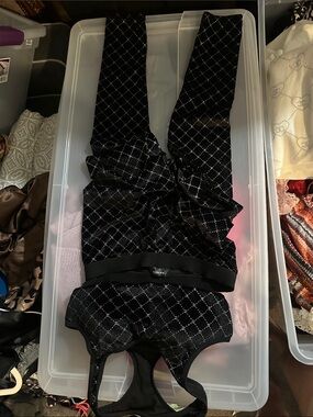 CHANEL Black Quilted Skinny leggings with Crystal Lattice